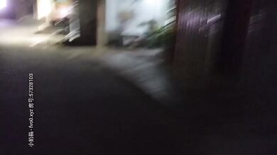 【足疗店小粉灯】偷拍 真实攻略按摩足疗店 2天多女~扫街达人，打桩机性欲强真实刺激推荐看 (25)